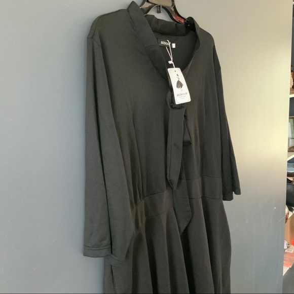 NWT, Bedoar Women’s Dress - Picture 4 of 12